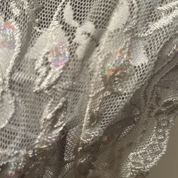 WHAT’S THERE NOT TO LOVE💕 - Picture 6 of 13